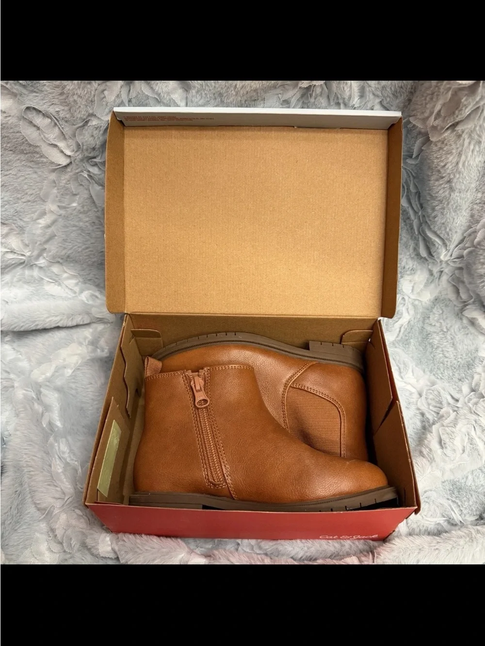 Cat & Jack NewTanner Pull-On Chelsea Boots for Kids- Color Cognac